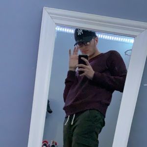 Meet your Posher, Adrian